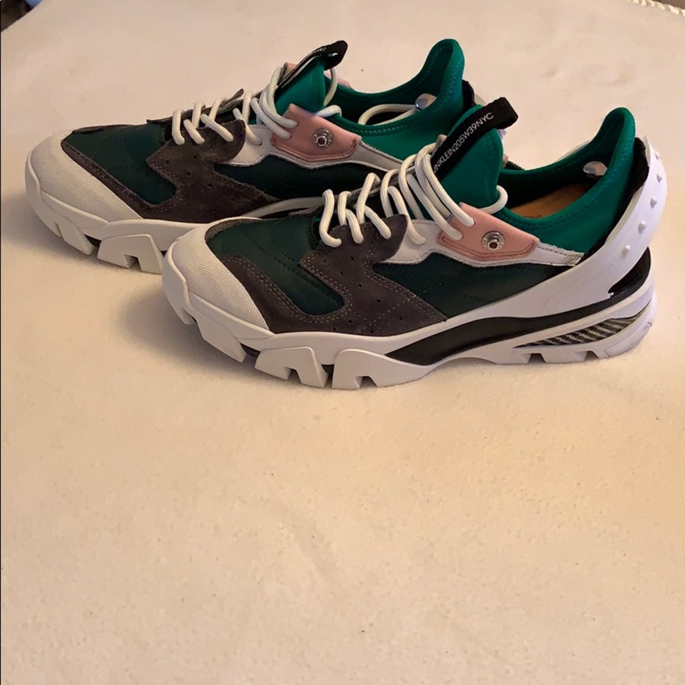 Calvin Klein 205 W39 NYC men shoe